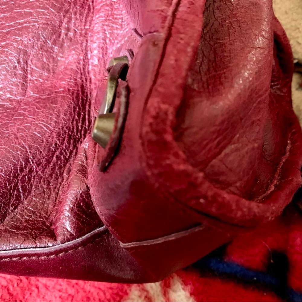 Balenciaga: 2005 Bordeaux CHEVRE Leather City Handbag! PRE-OWNED - TPF CeeJay - Picture 8 of 13